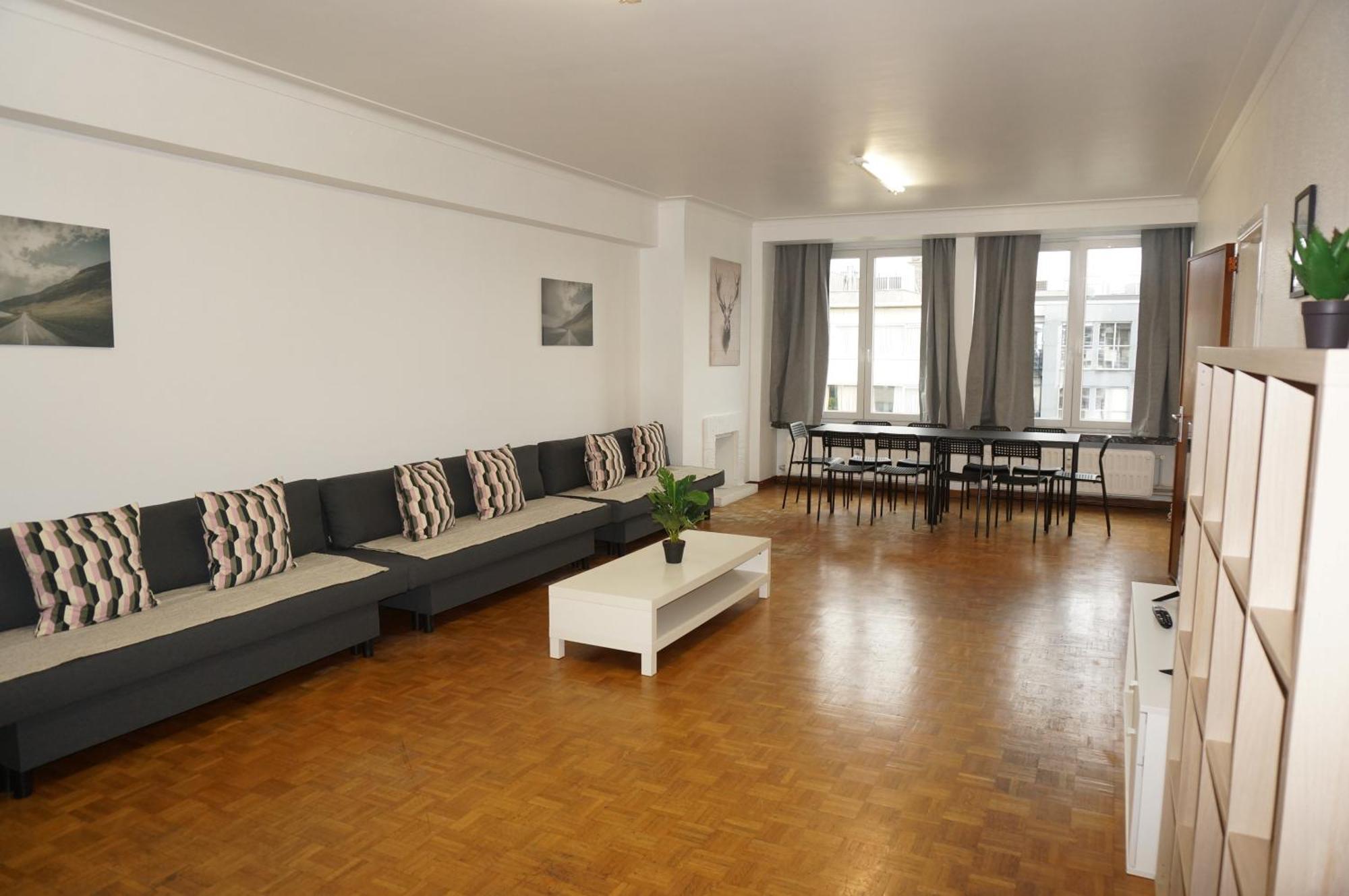 Belga Apartment 3 Bedrooms. Antuérpia Exterior foto